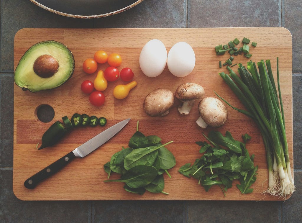 Build a (recipe) recommender chatbot using RAG and hybrid search (Part I)
