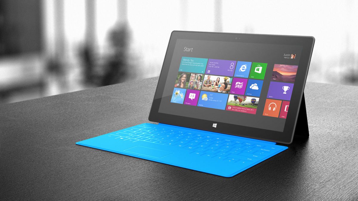 Now is the perfect time for Microsoft to resurrect Windows 8 – for one simple reason