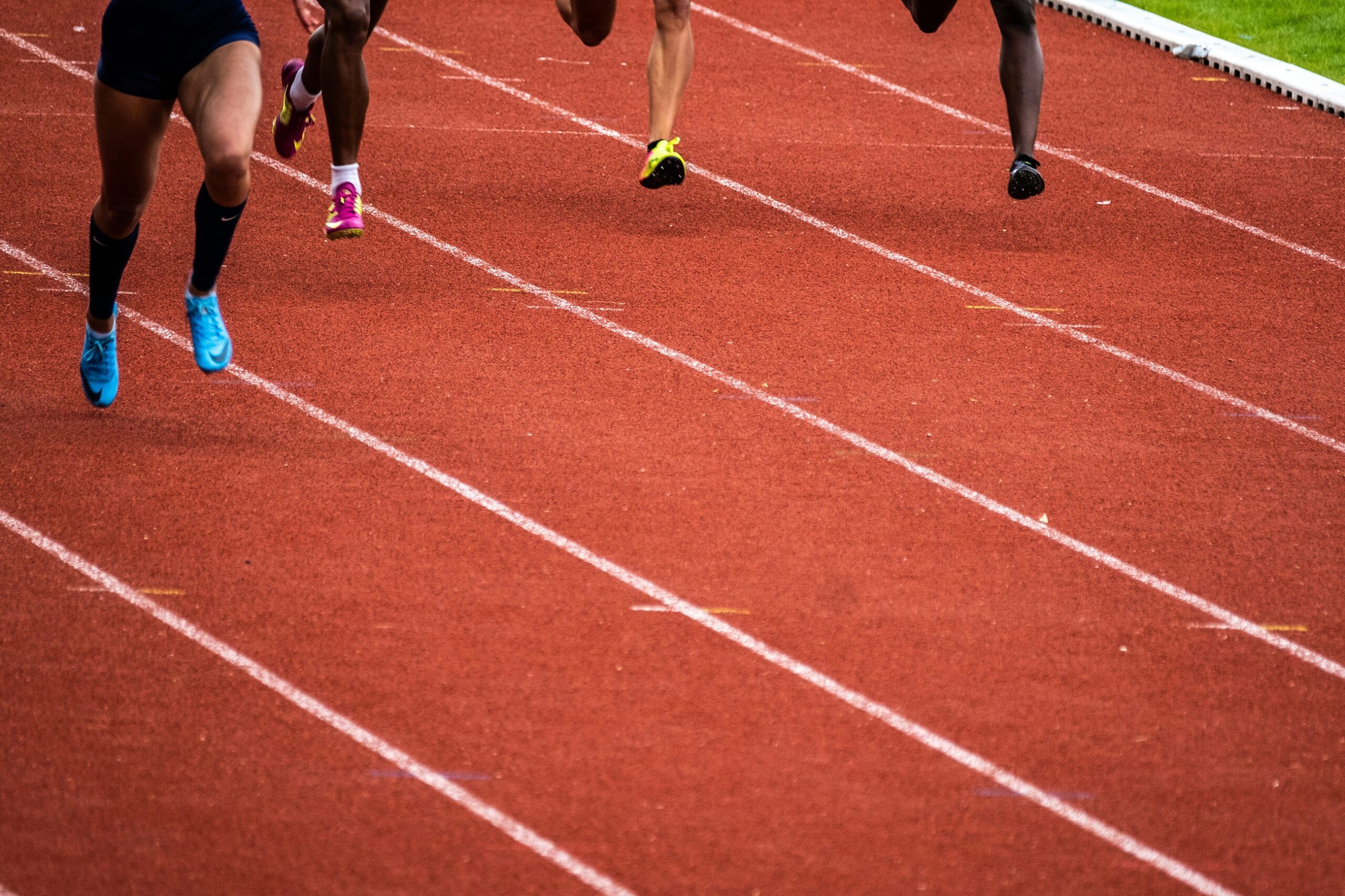 Running Efficiency with Computer Vision: A Comparative Analysis with Eliud Kipchoge