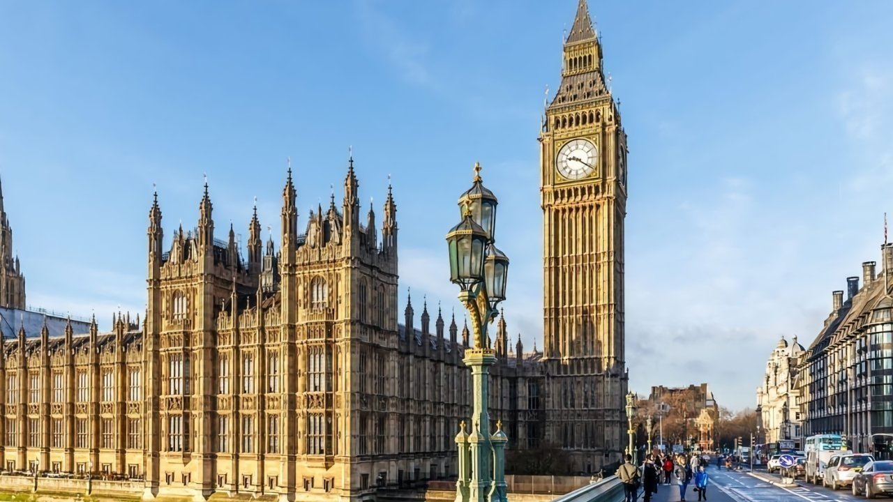 UK drops App Store investigation, says it has better things to do