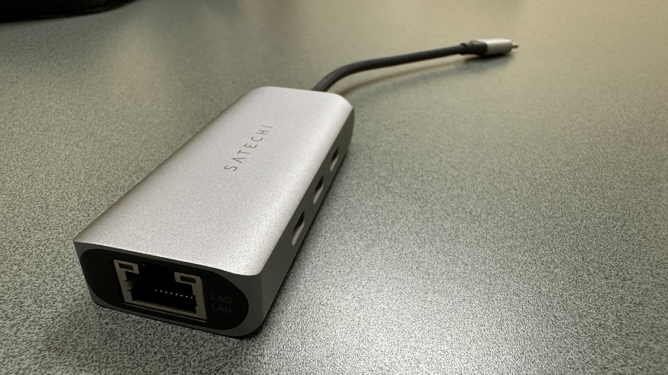 Satechi 4-in-1 USB-C Hub review: Data transfer galore