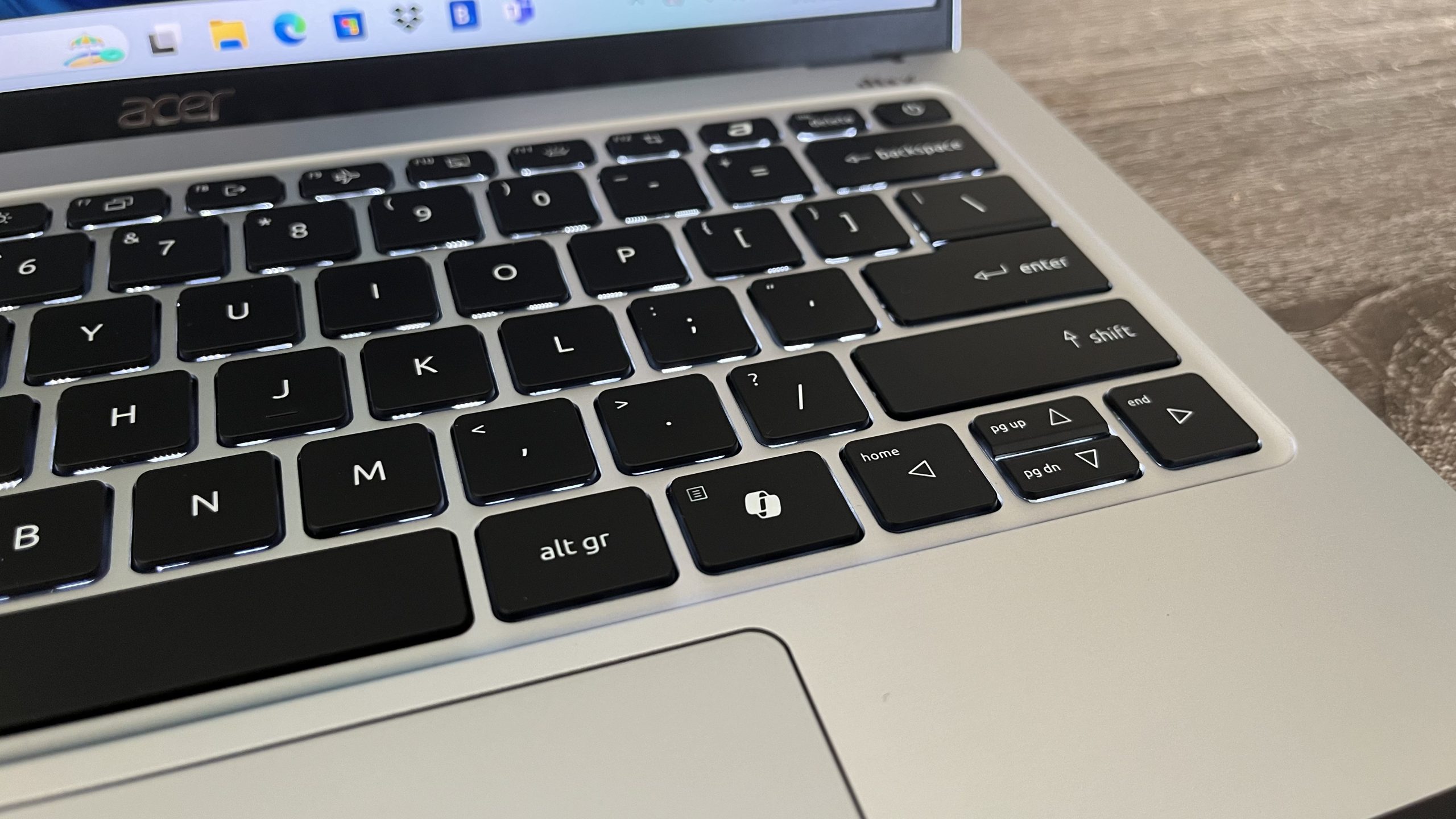Planning on updating to Windows 11 24H2? You might want to grab a snack, as Microsoft admits it could take a very long time